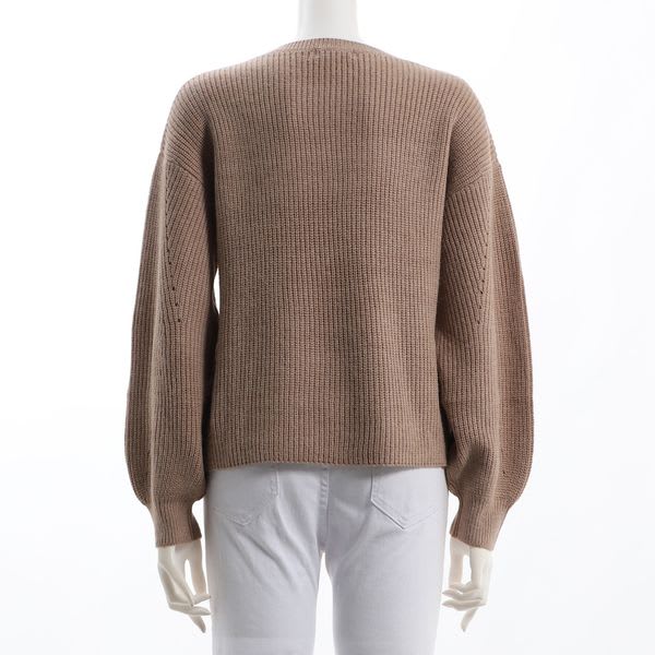 クルーネックニット