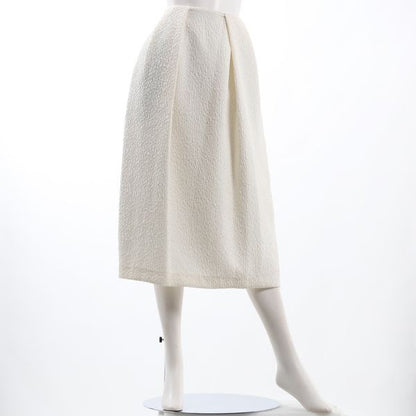 ジャガードタックスカート