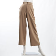 シンプルストレートパンツ