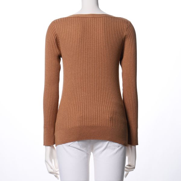 スラッシュドネックリブニット