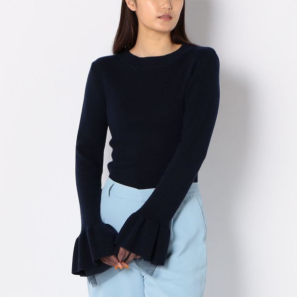 レイヤードデザインフレアスリーブニット