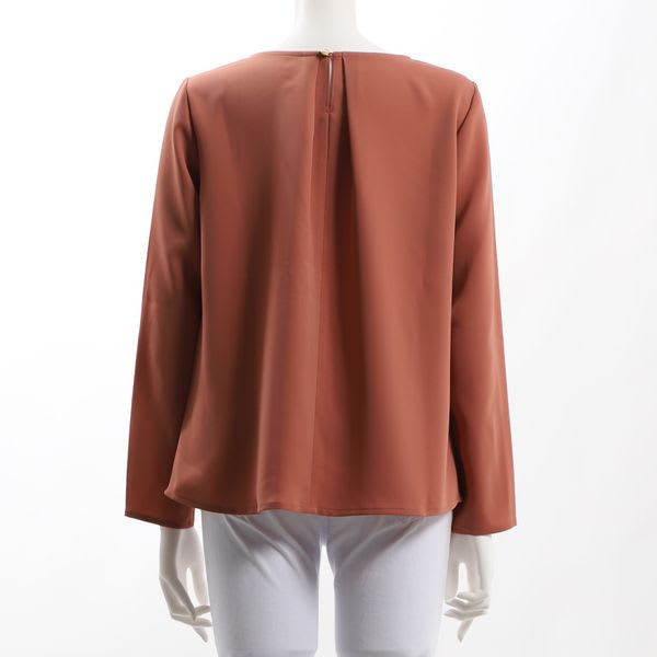 前タックデザインブラウス