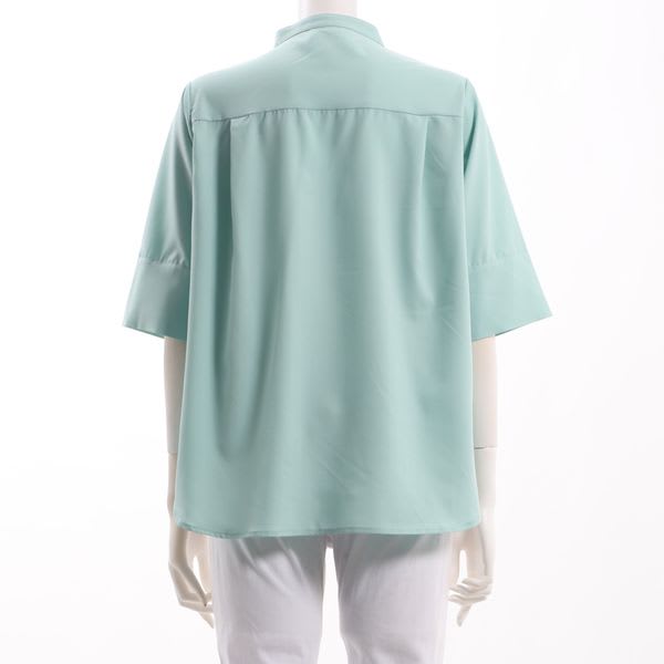 バンドカラーブラウス