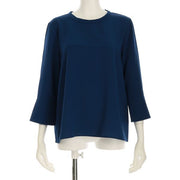 ゴールドボタンカフスブラウス