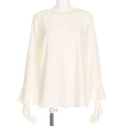 フロントタックフレアスリーブブラウス