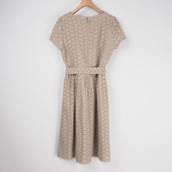 コットンレースワンピース