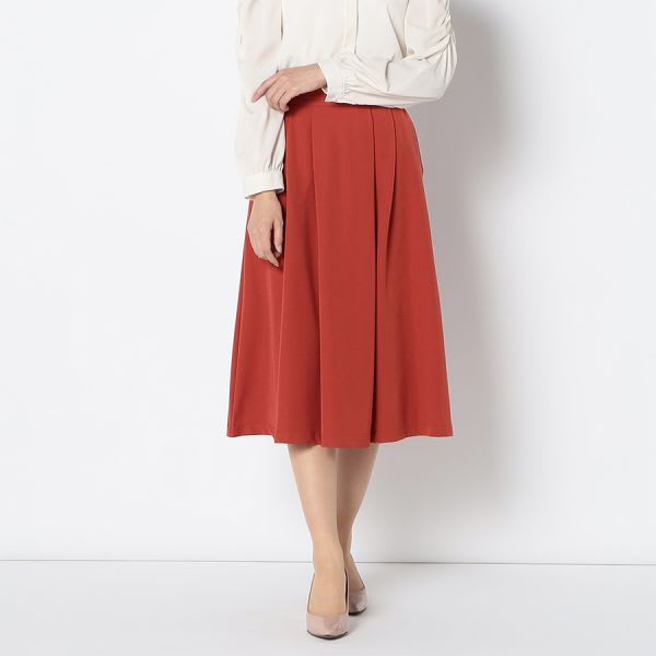 シンプルシルエットスカート