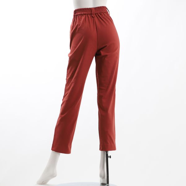 バックウエストゴムテーパードパンツ