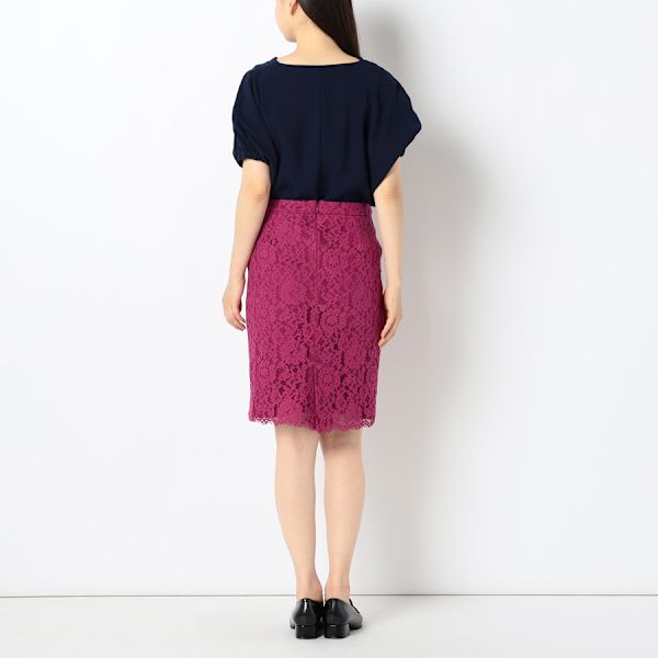 総レースタイトスカート