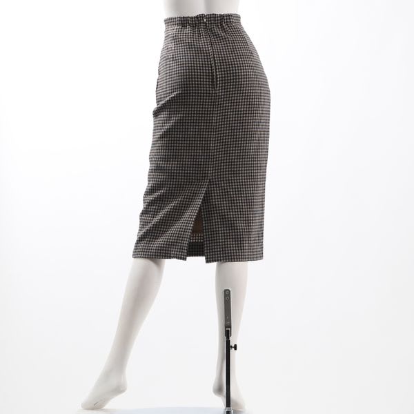 タータンチェックタイトスカート