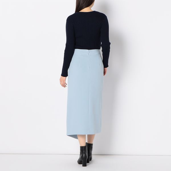 シンプルクルーネックリブニット