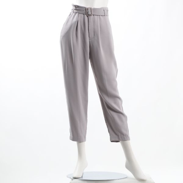 太めベルトとろみテーパードパンツ