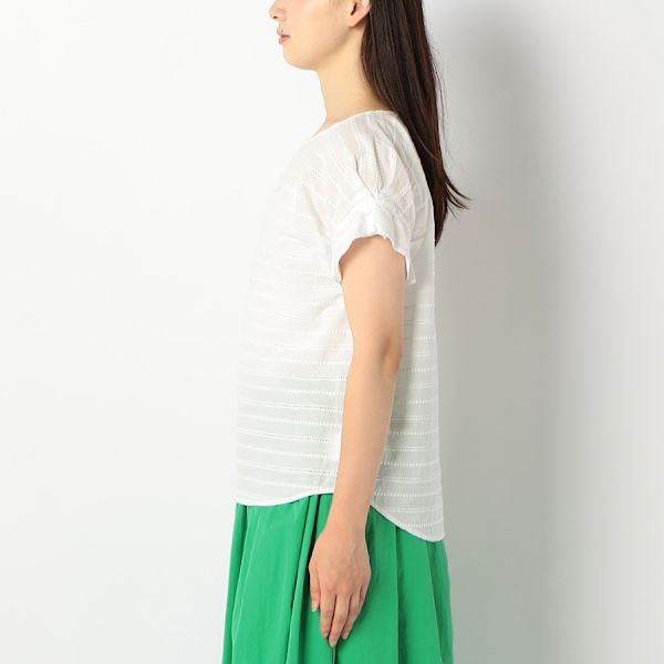 綿ストライプ透かし刺繍ブラウス