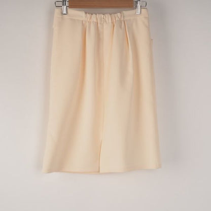 リボン風デザインタイトスカート