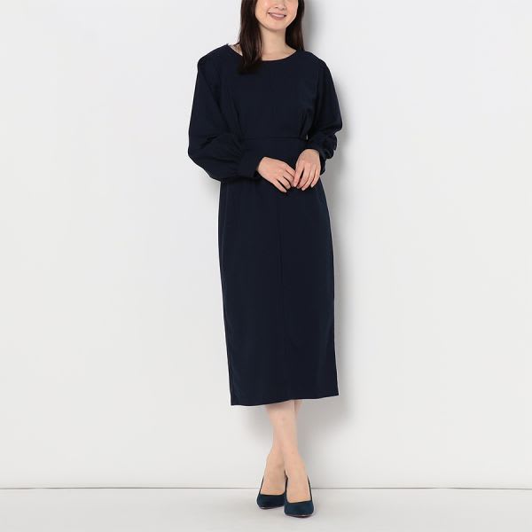 パフスリーブワンピース