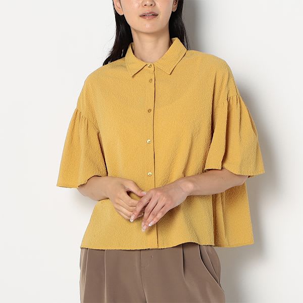 凹凸生地襟付きブラウス