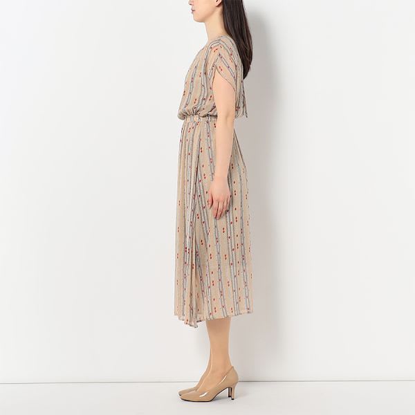 ストライプキカプリント総柄ワンピース