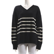 ボーダー柄Vネックニット