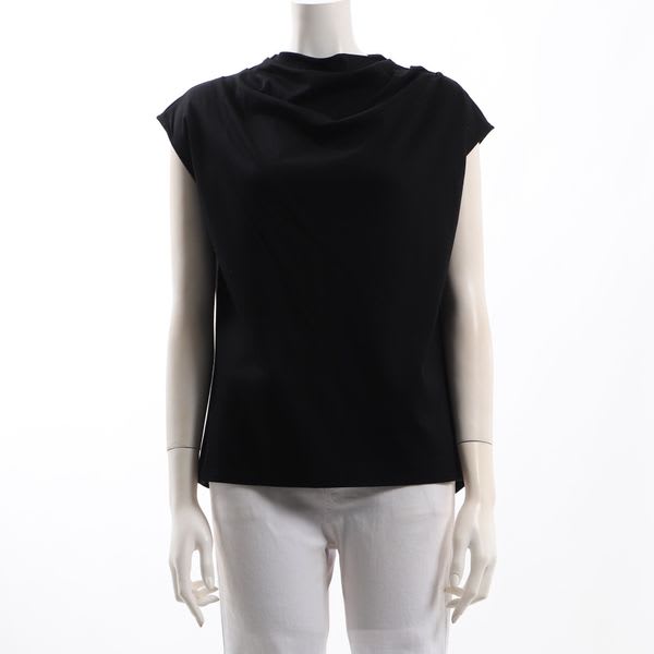 フロントデザインカットソー