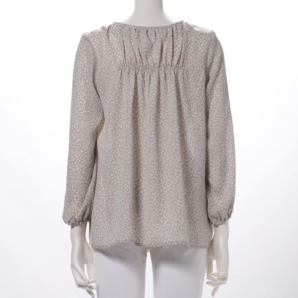 ギャザーデザインブラウス