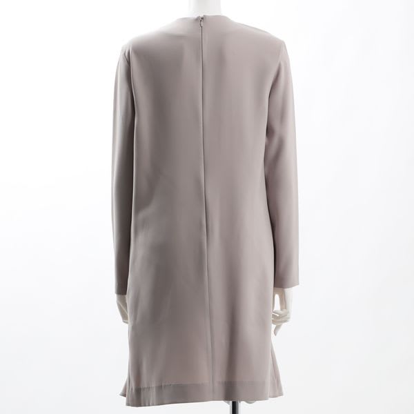 裾切り替えデザインクルーネックワンピース