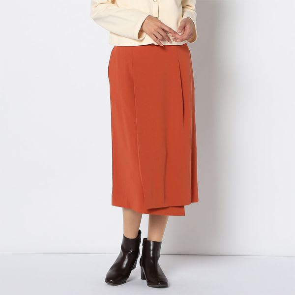 ラップ風デザインセミタイトスカート