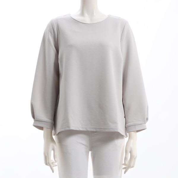 リップル素材クルーネックプルオーバー