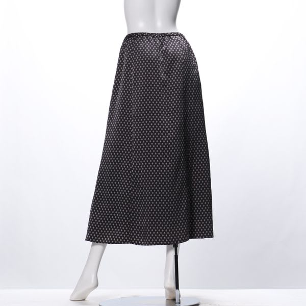 プロヴァンスサテンプリント総柄フレアスカート