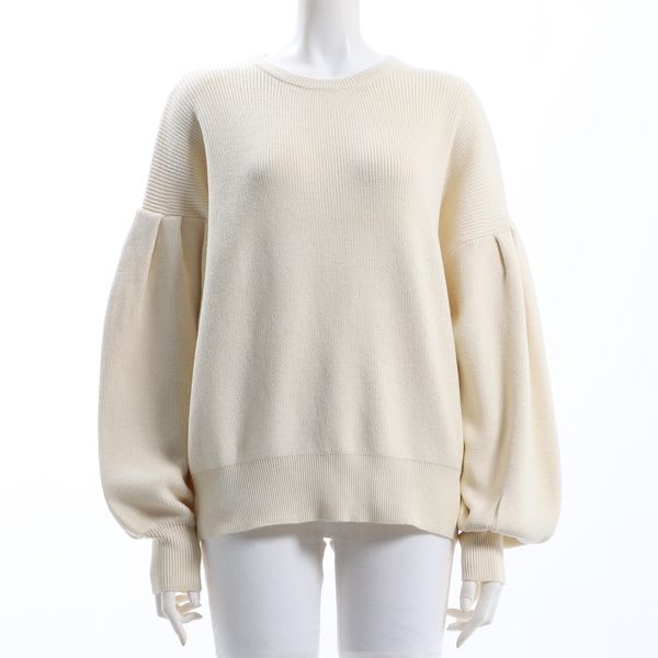 ボリュームスリーブニット