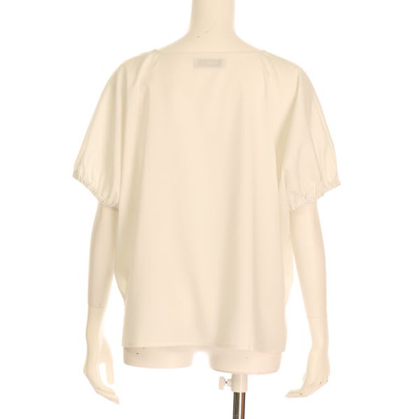 ギャザースリーブVネックブラウス