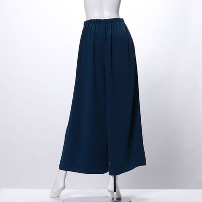 タック入りフレアパンツ