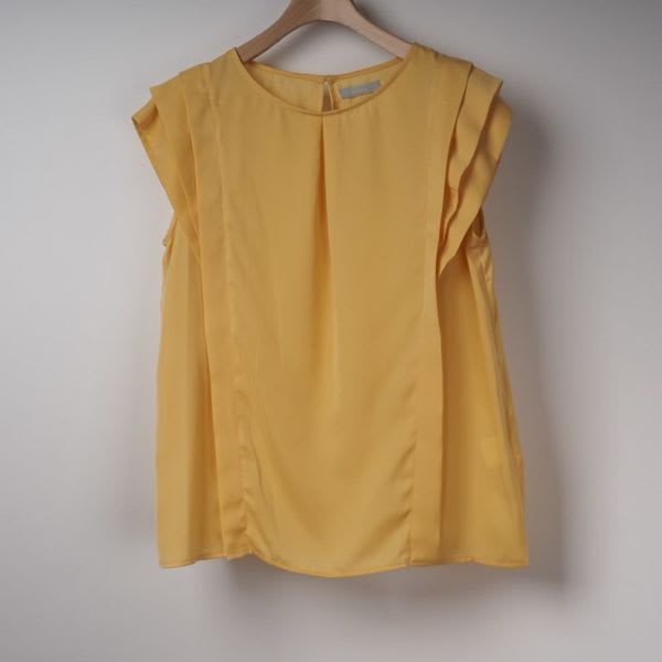 重ね袖ブラウス