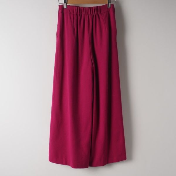 ポイントベルト付きフレアパンツ