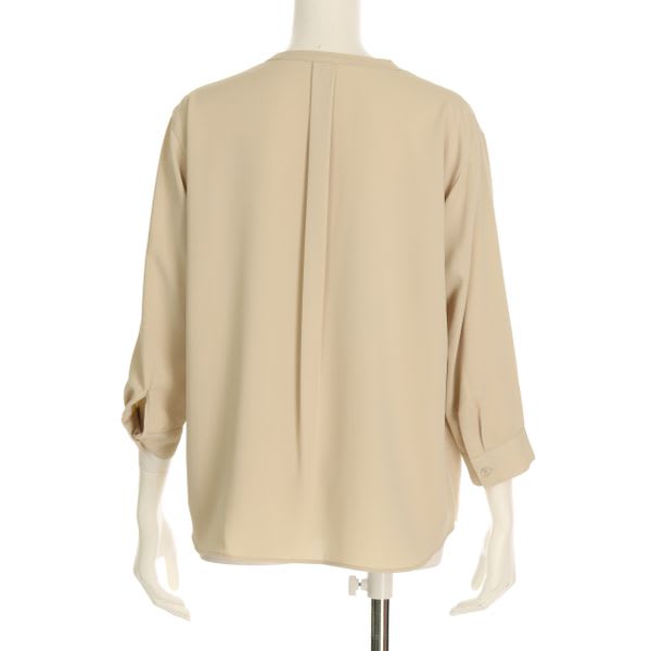 ポケットデザインブラウス