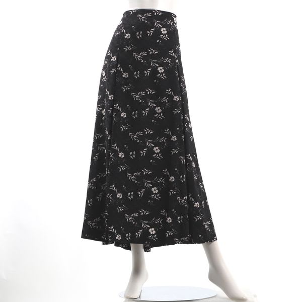 花柄フレアスカート