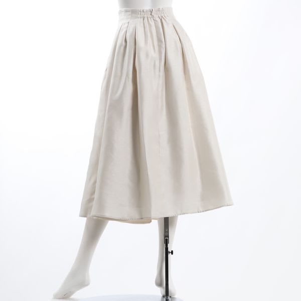 タックフレアードレススカート