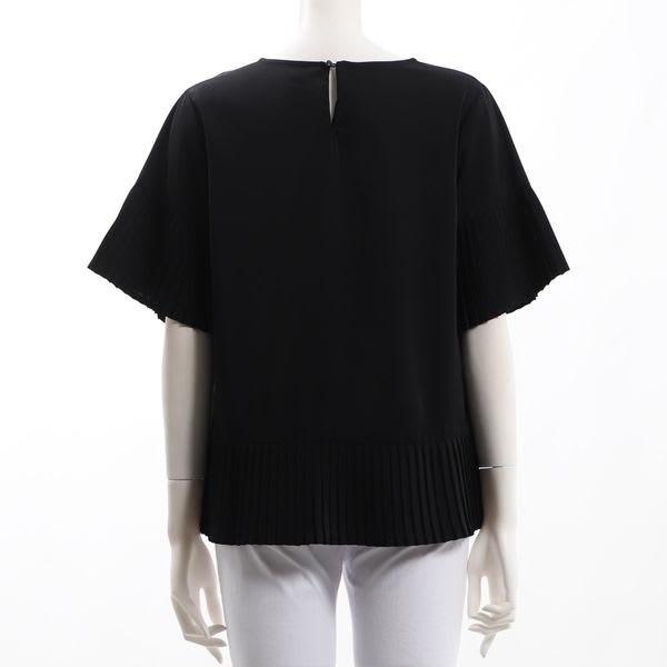 プリーツデザインブラウス