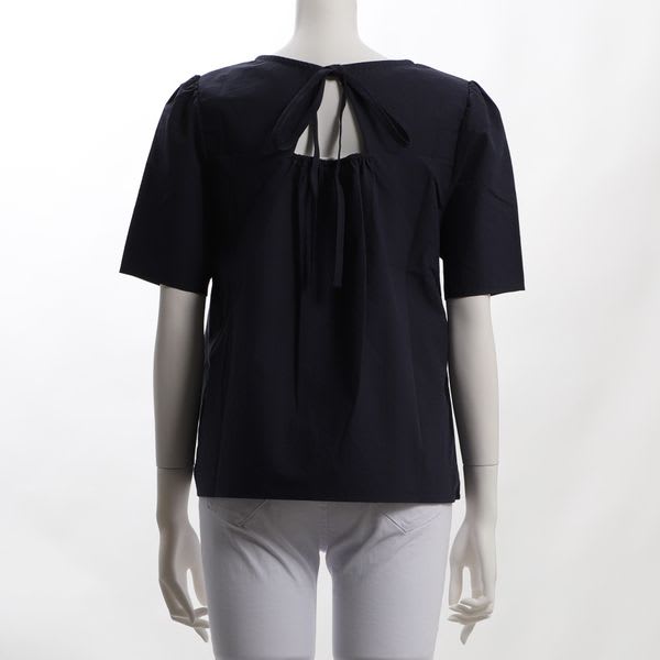 バックリボン結びブラウス