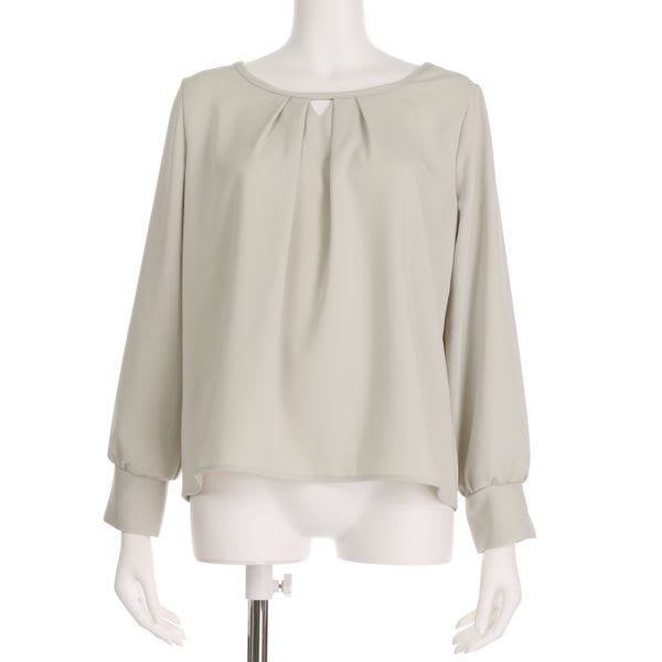 三角開きブラウス