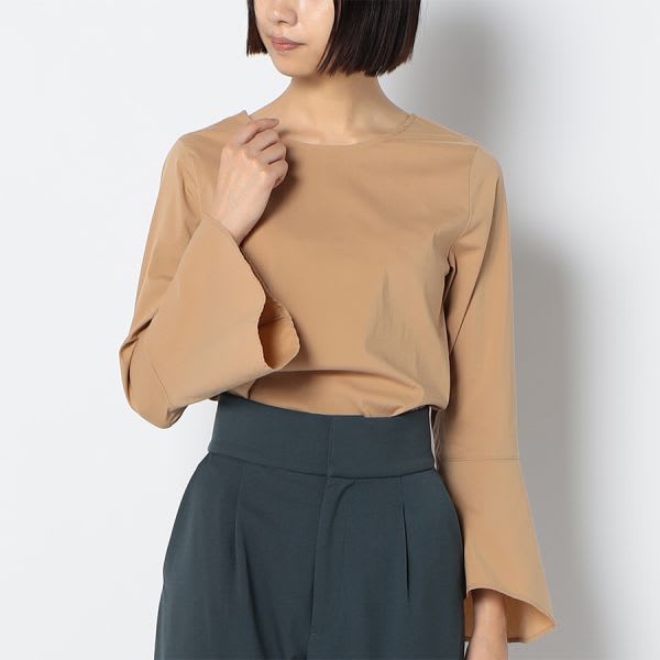 リボンデザインベルスリーブブラウス