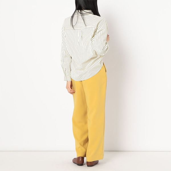 センターシーム入りワイドパンツ