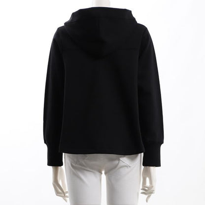 ジップアップパーカー