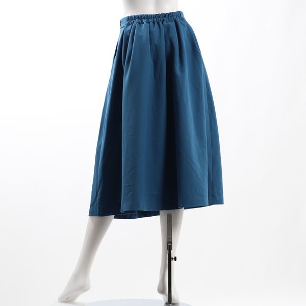 シンプルシルエットスカート