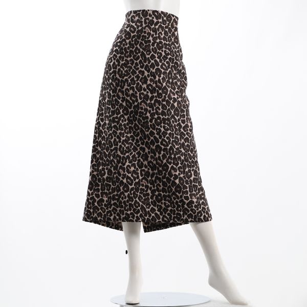 レオパード柄ジャガードタイトスカート
