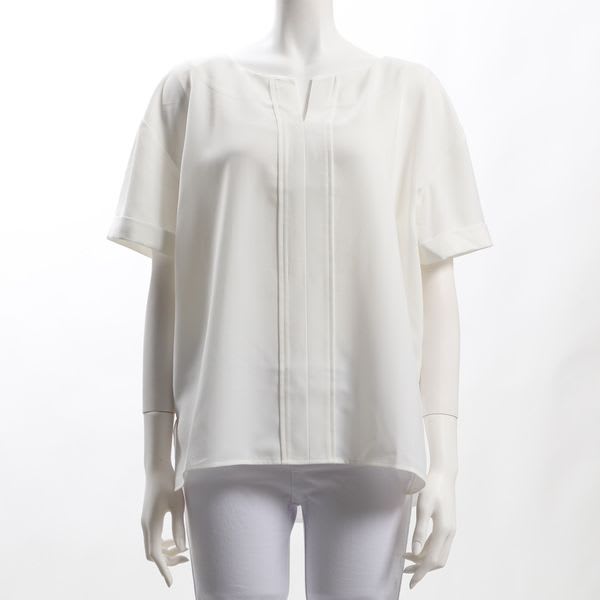 タックデザインブラウス