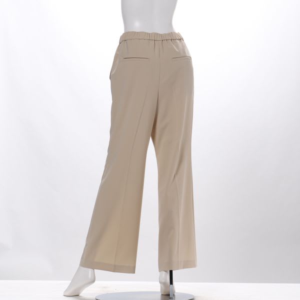 シンプルフレアパンツ