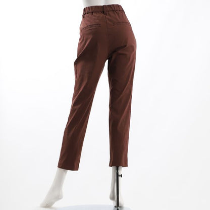 タック入りテーパードパンツ