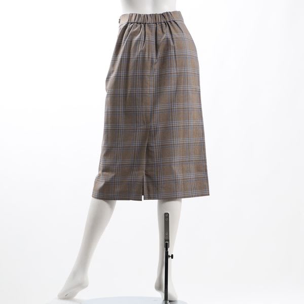 チェック柄セミタイトスカート