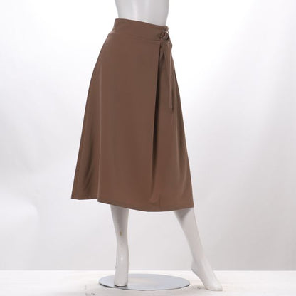 Dカンベルト付きフレアスカート