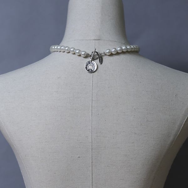 パールショートネックレス